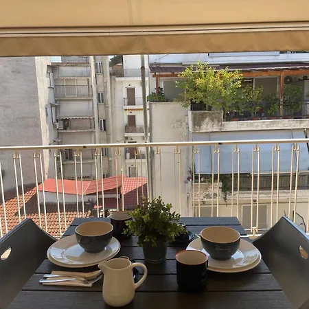 Pro Living A19 - Central Apartment * Larissa