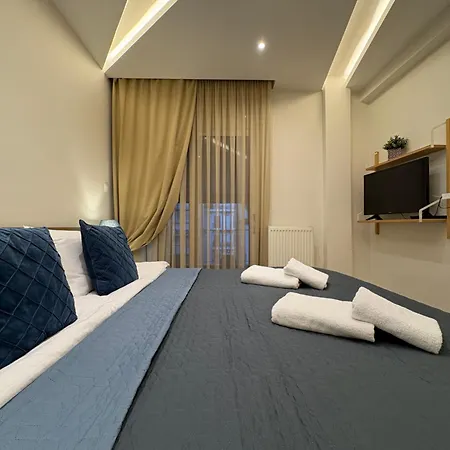 Pro Living A19 - Central Apartment Larissa